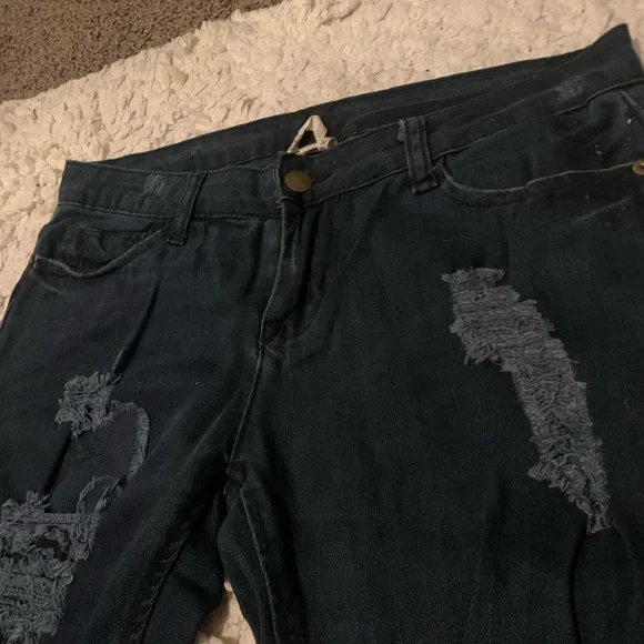 Forever 21 2.1 Women’s Denim Dark Blue Distressed Destroyed Skinny Jeans 28x32 - Picture 6 of 15